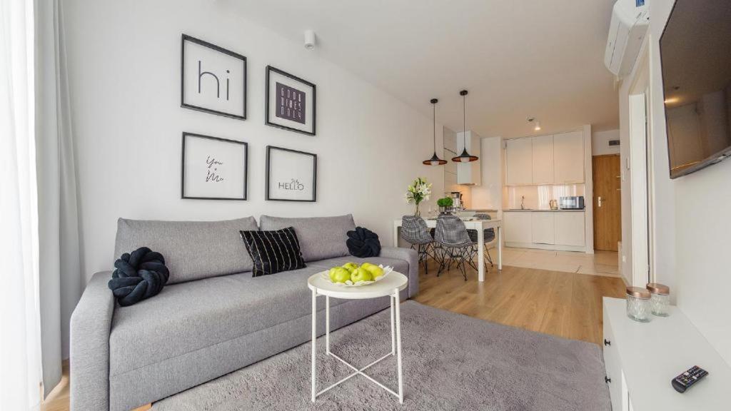 Apartamenty Kasprowicza 20A Klimatyzacja Basen Fintess Sauny Parking Bawialnia Zmywarkataras Wysoki Standard W Pelni Wyposazony Kolberg Exterior foto