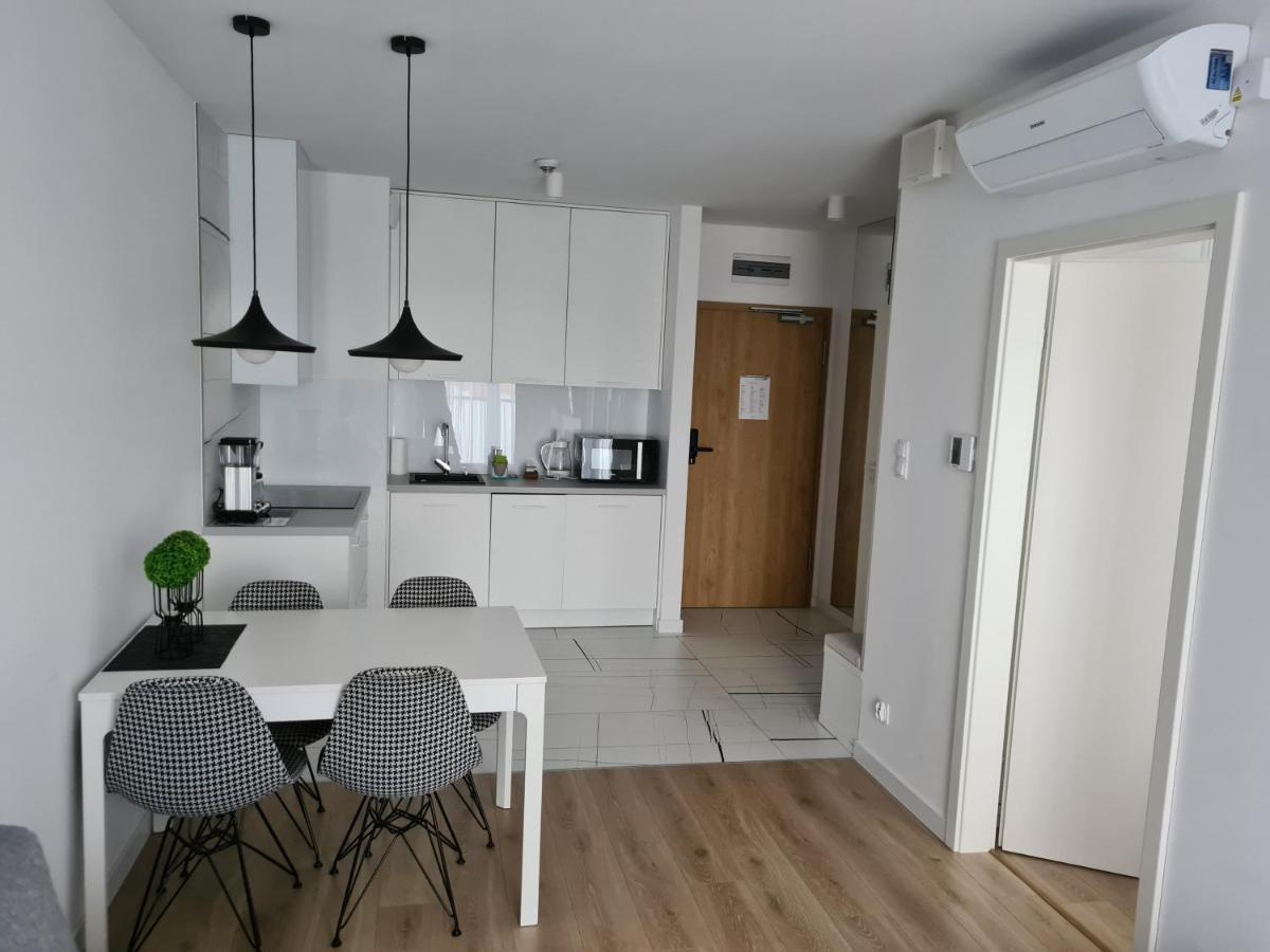 Apartamenty Kasprowicza 20A Klimatyzacja Basen Fintess Sauny Parking Bawialnia Zmywarkataras Wysoki Standard W Pelni Wyposazony Kolberg Exterior foto